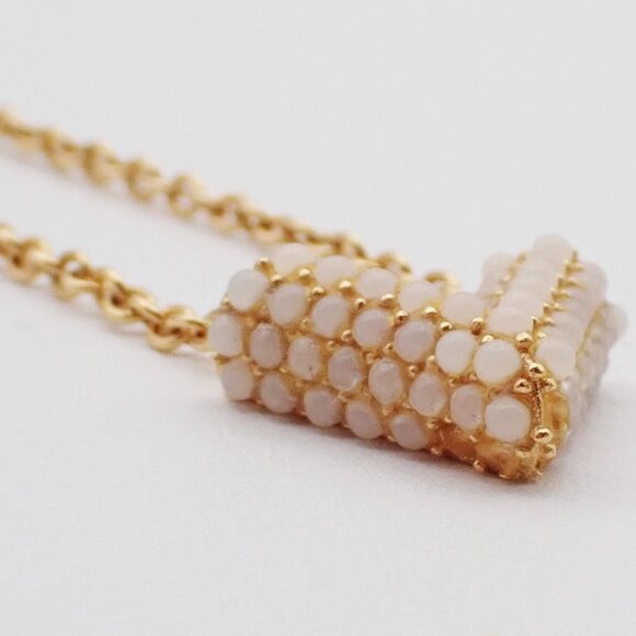 LOUIS VUITTON Collier Essential V Necklace Imitation Pearl GHW M68358 30CA075 - Picture 6 of 11